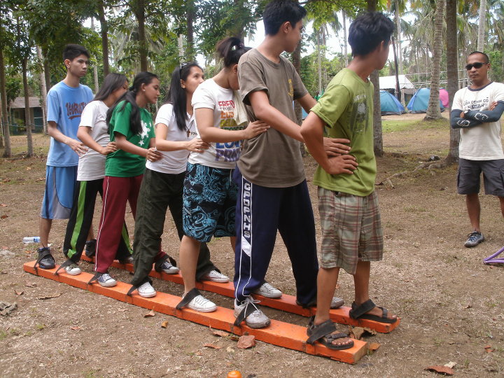 follow the leader!