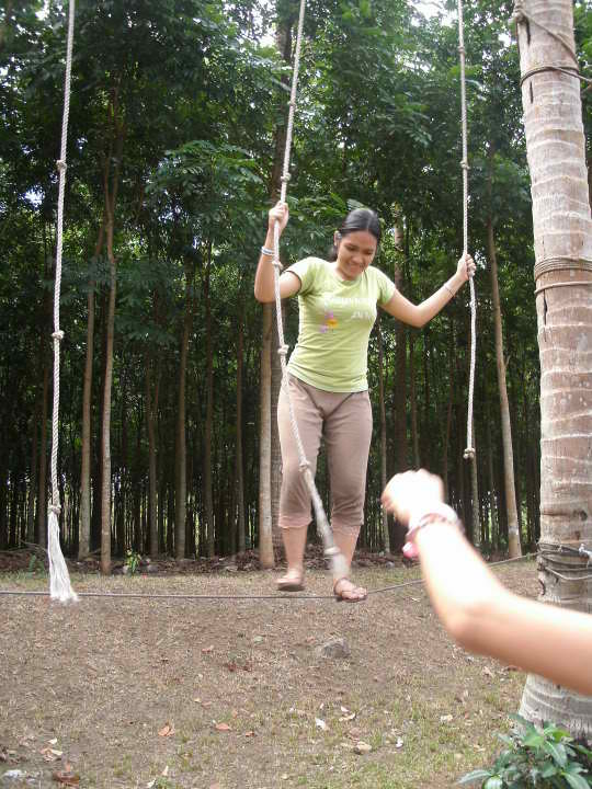 let's go jungle!.. uy sino 'to/